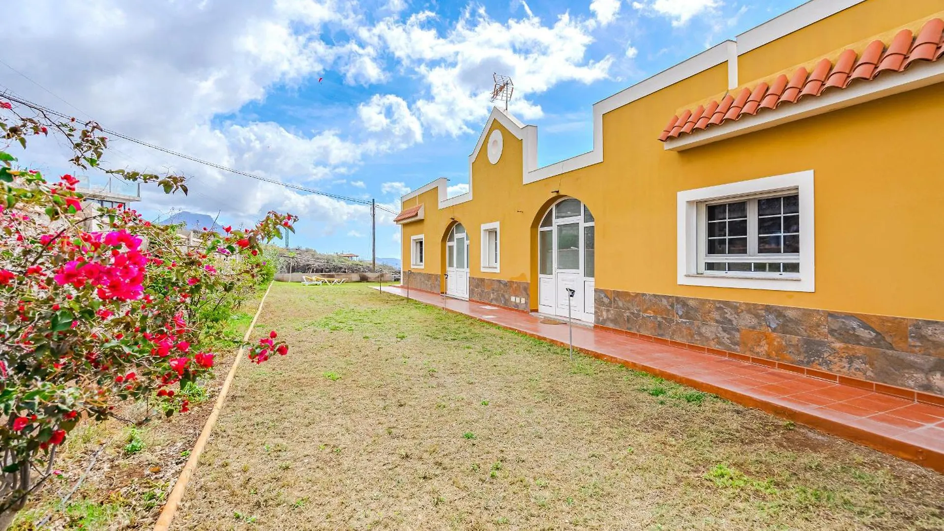 Grandview Lodge Apartment 2 أذيخي
